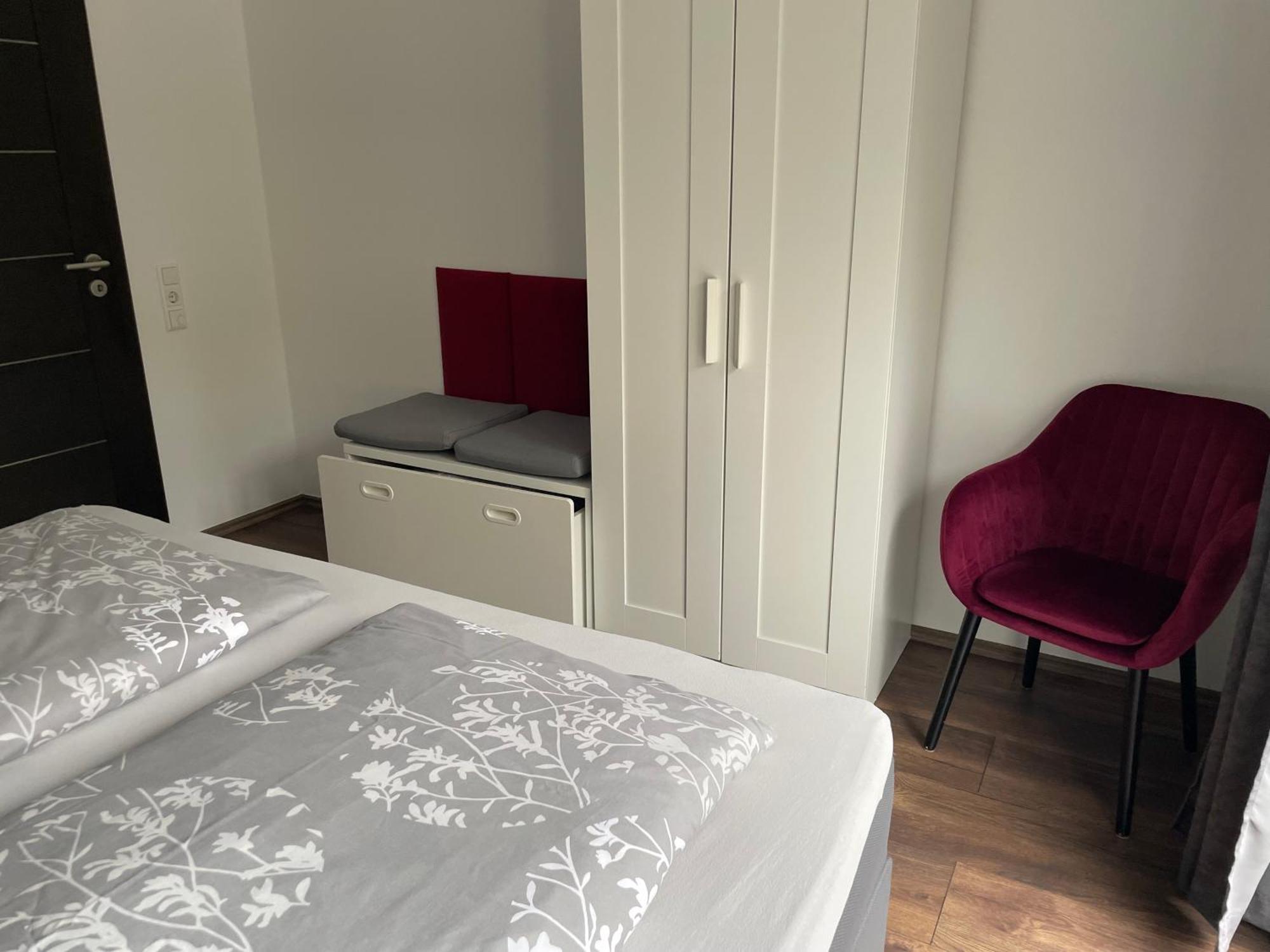 Appartement Im Herzen Von Leimen エクステリア 写真